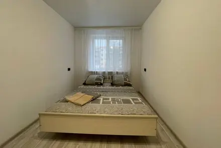 Двухкомнатная квартира на сутки в Речица, ул. Снежкова 34